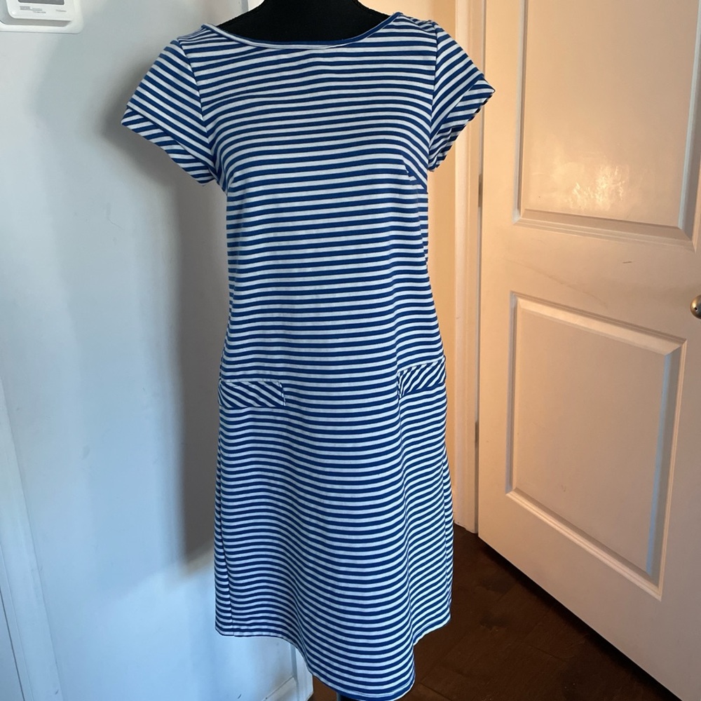 Nic & Dom Blue White Striped Dress Size M Nautical Vacation Preppy Coastal